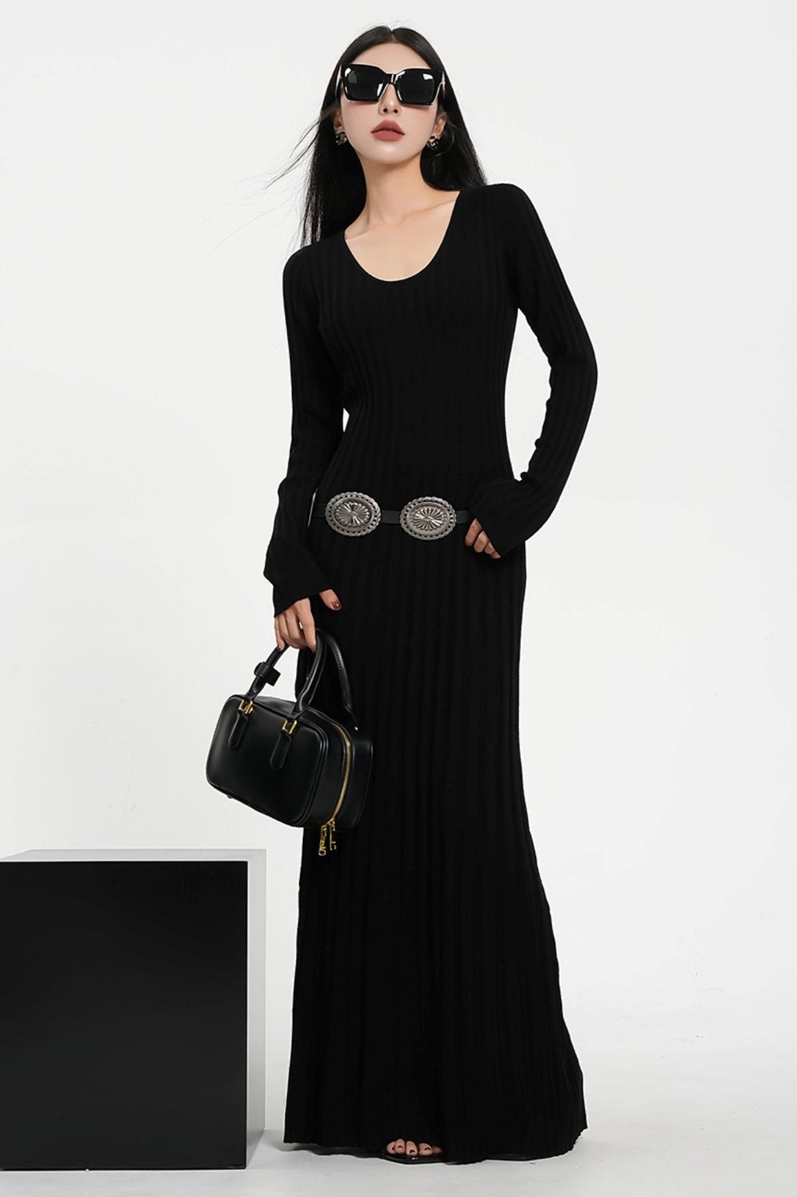 Black Slim Fit Knitted Woolen Dress