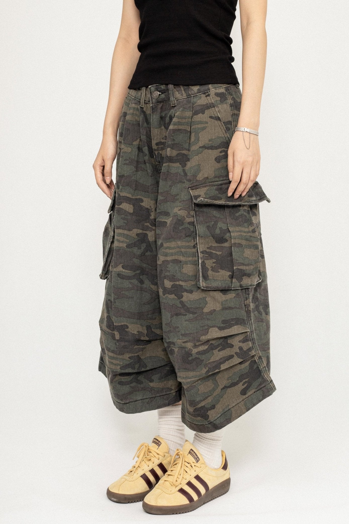 OCTTFLAB American Retro Camouflage Cropped Pants Loose Casual Loose Versatile Wide Leg Jeans For Men & Women