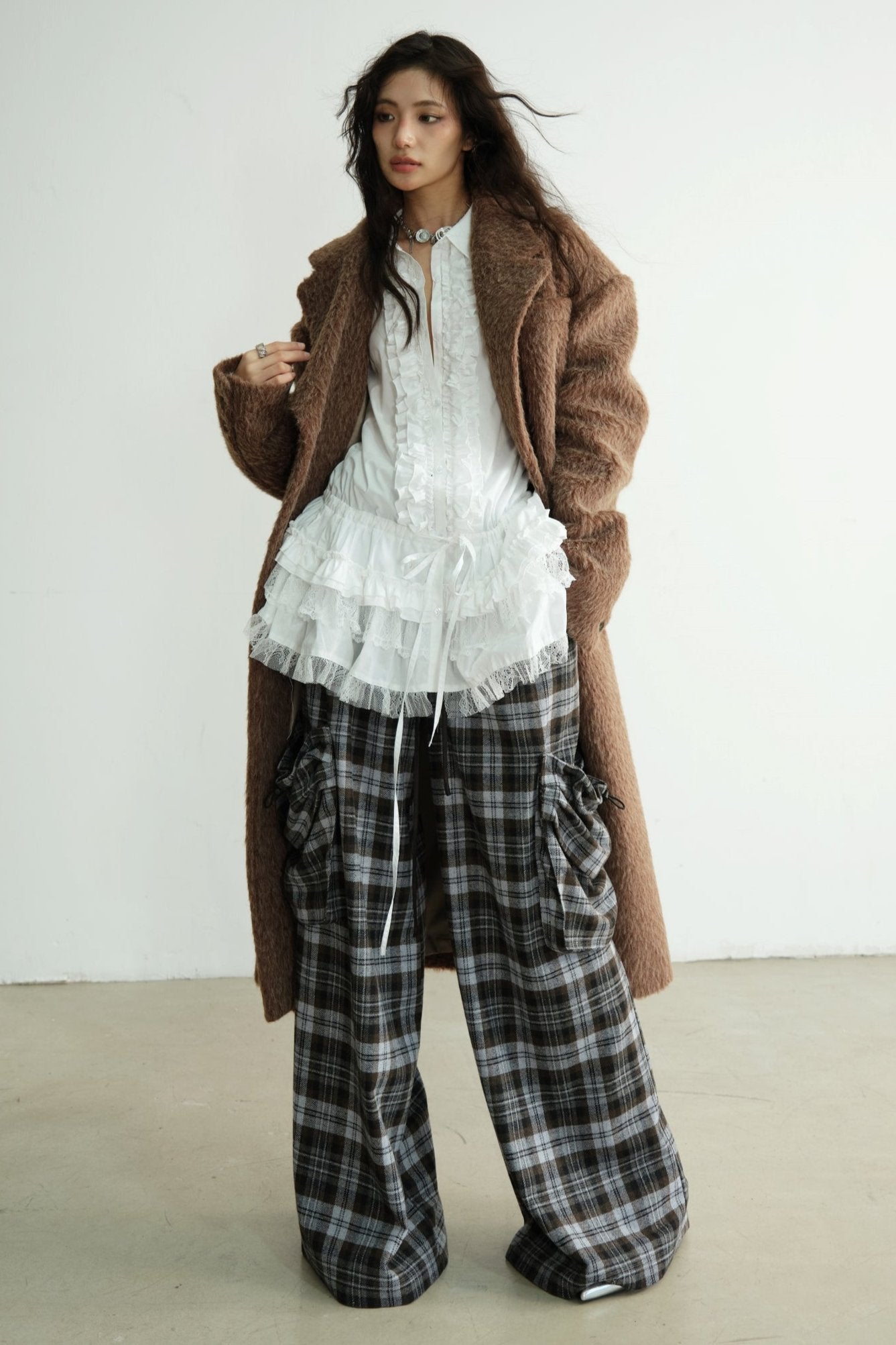 Large Pocket Plaid Wide-Leg Pants