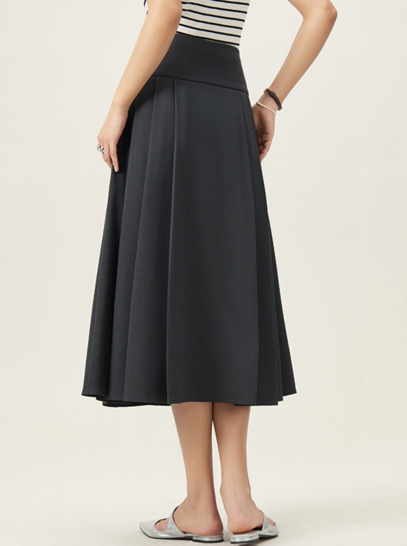 Gray Temperament Mid-Length Skirt