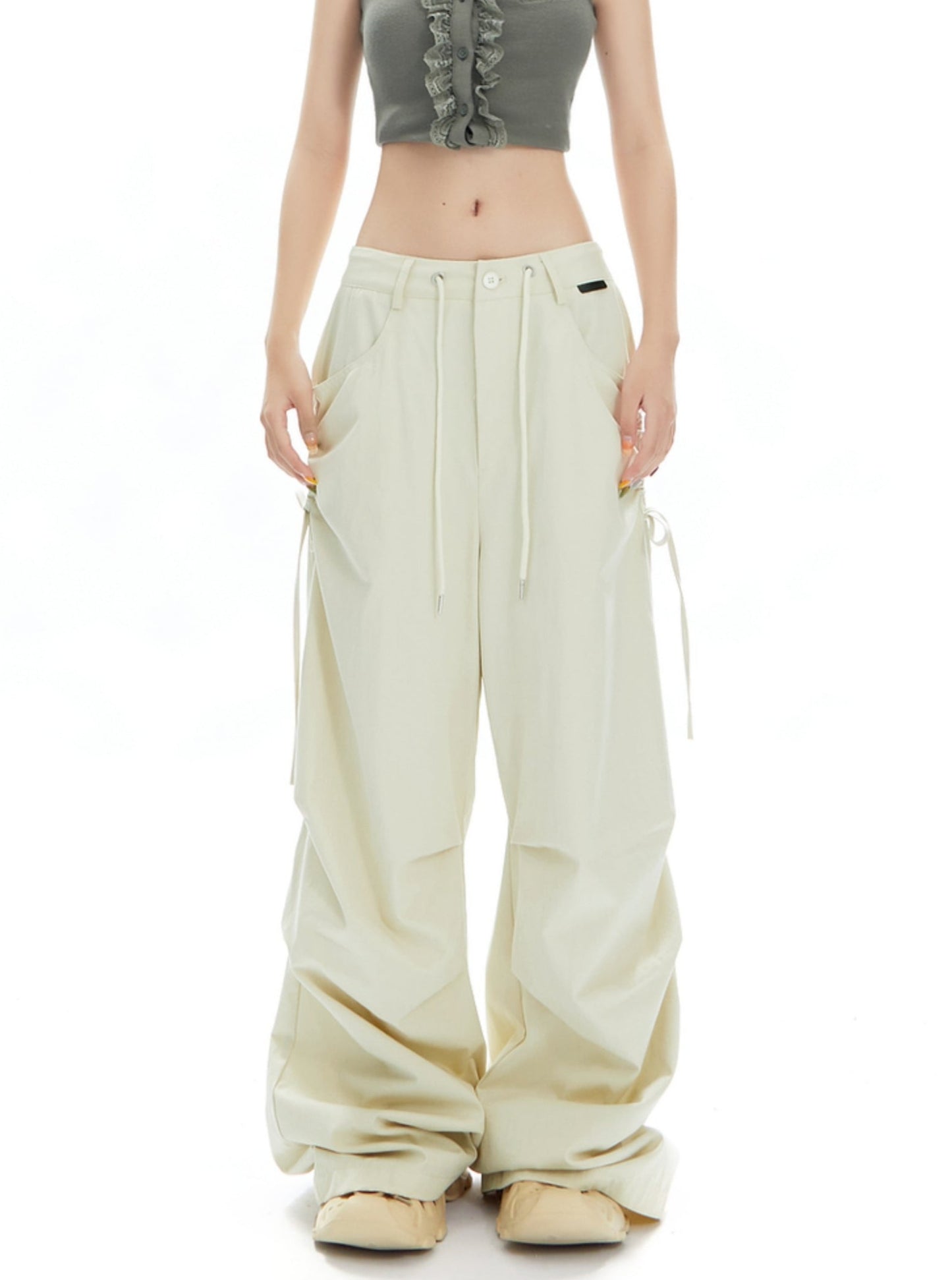 Urbancore Wide-Leg Cargo Pants