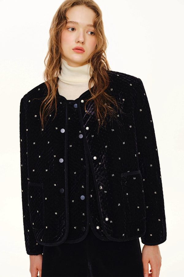 블랙 벨벳 골드 트림 재킷 세트업 