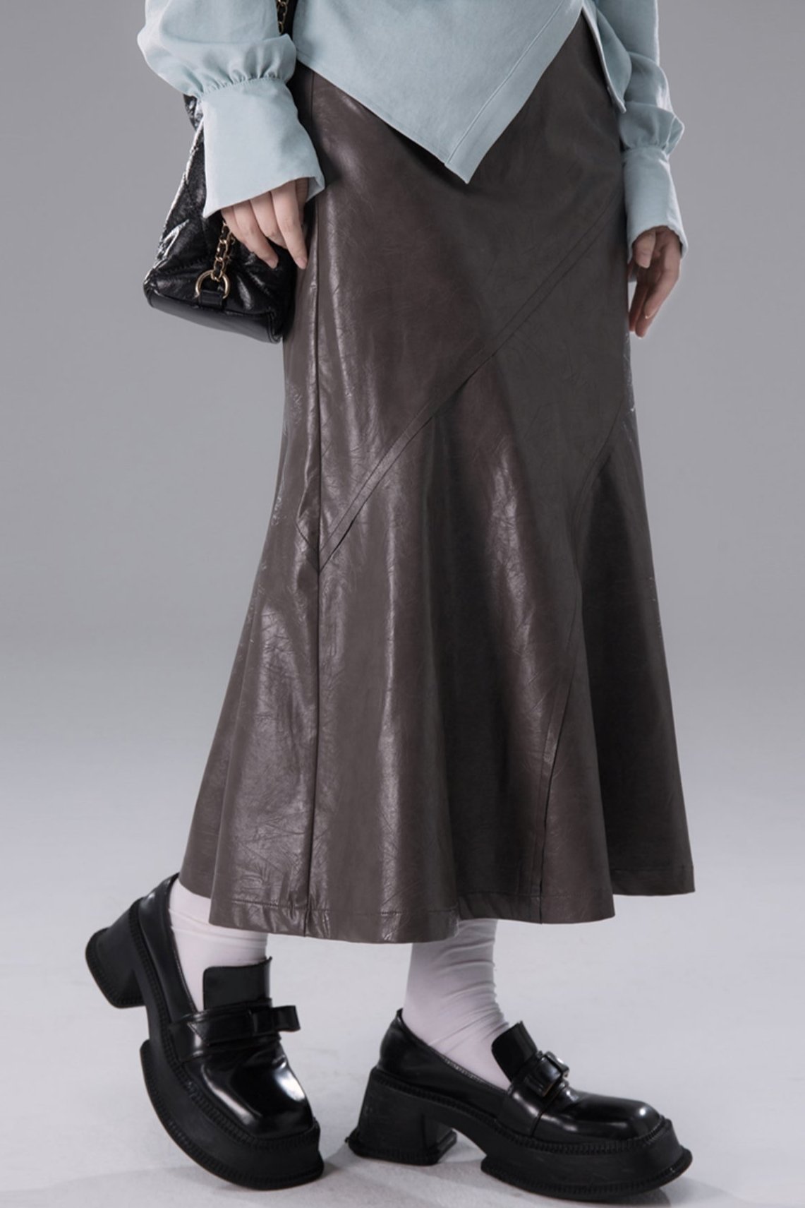 Shadow Gray Curved Leather Skirt