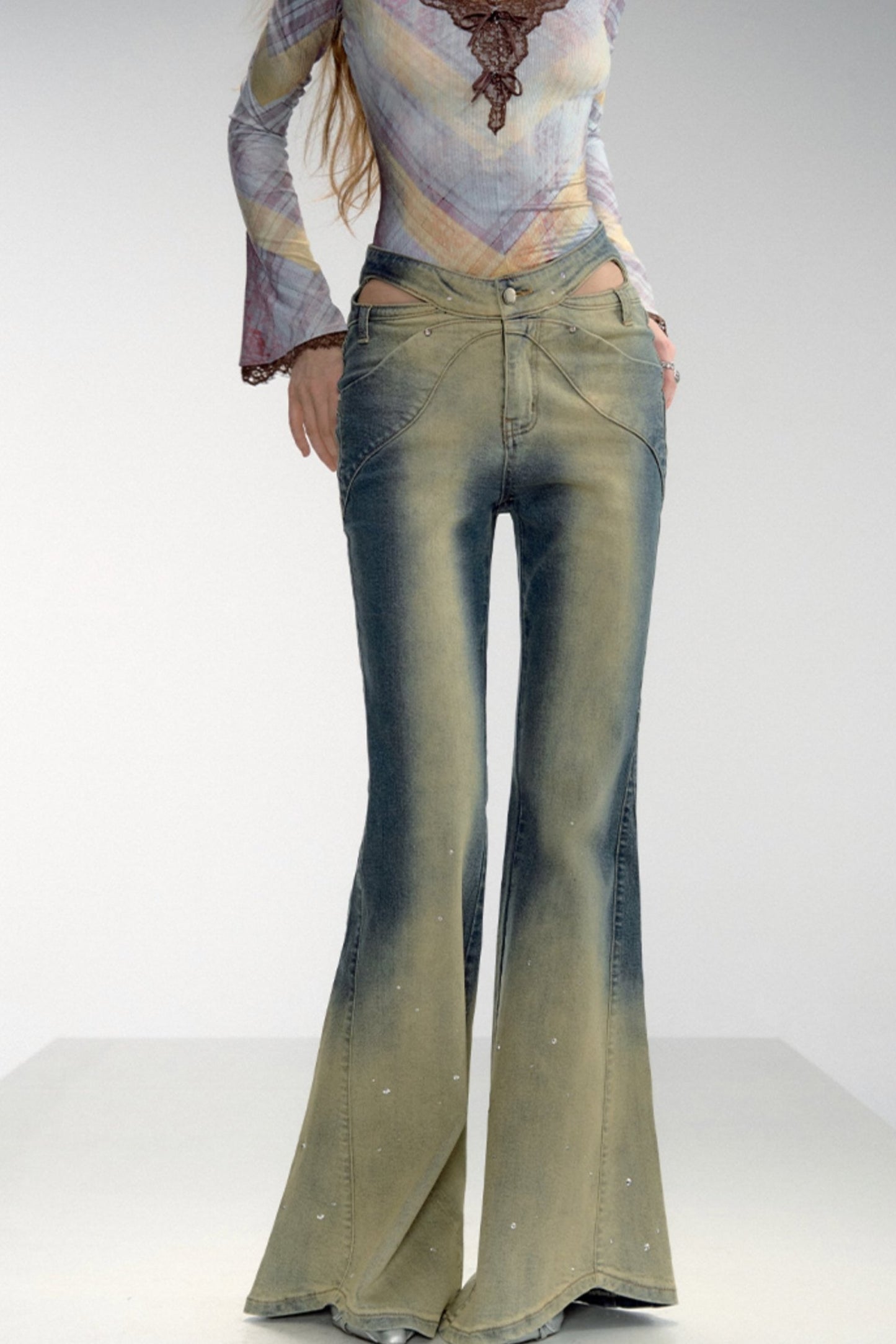 [OfAkiva "Dead Leaf Butterfly" Bone Heavy Wash Hot Diamond Jeans