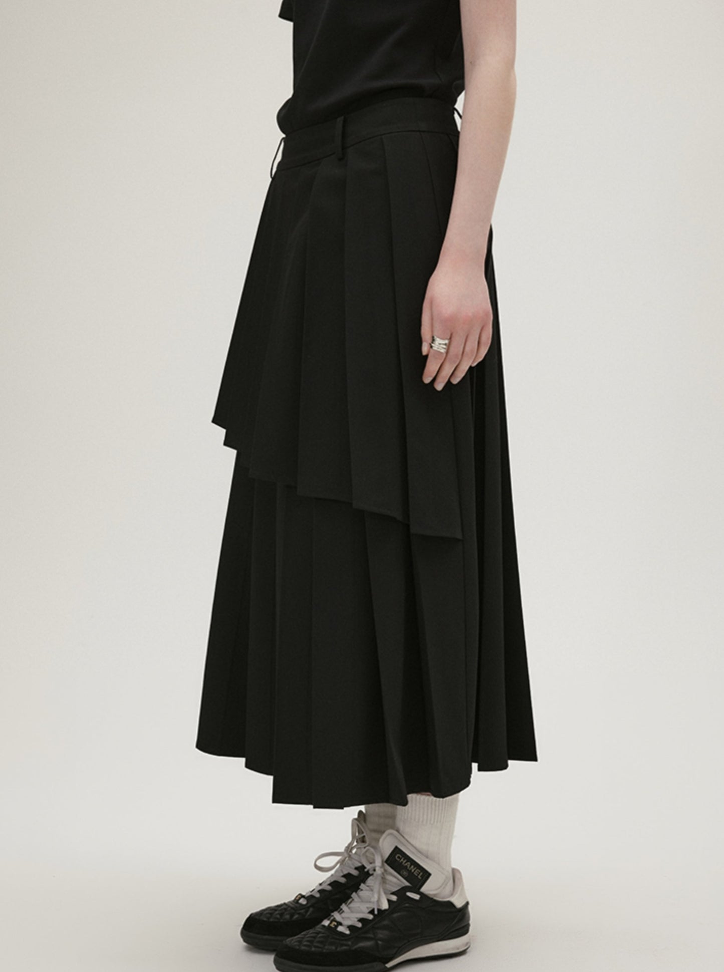 Mid-High Waisted Double Pleat Skirt