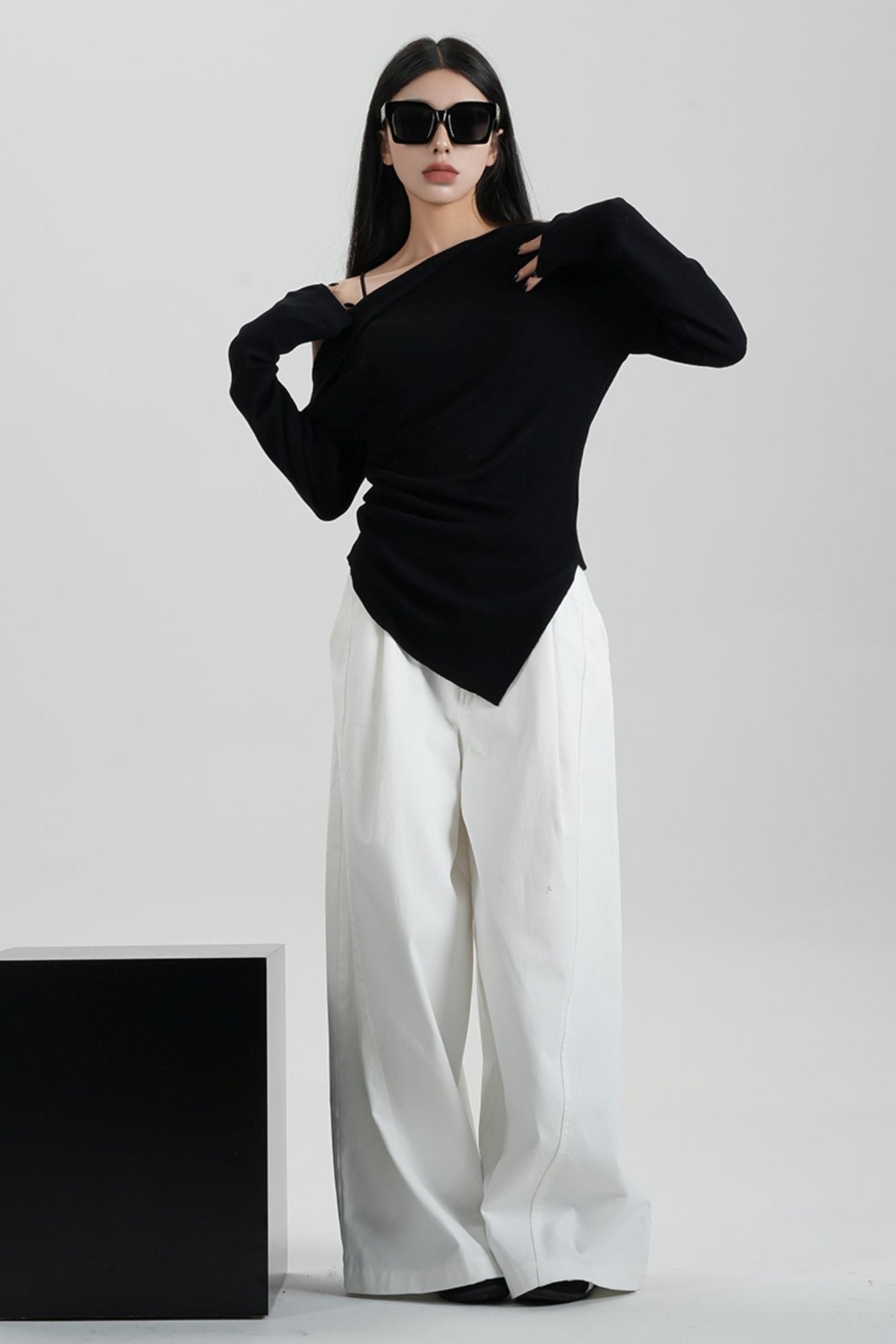 Strait Neckline Slanted Shoulder Sweater