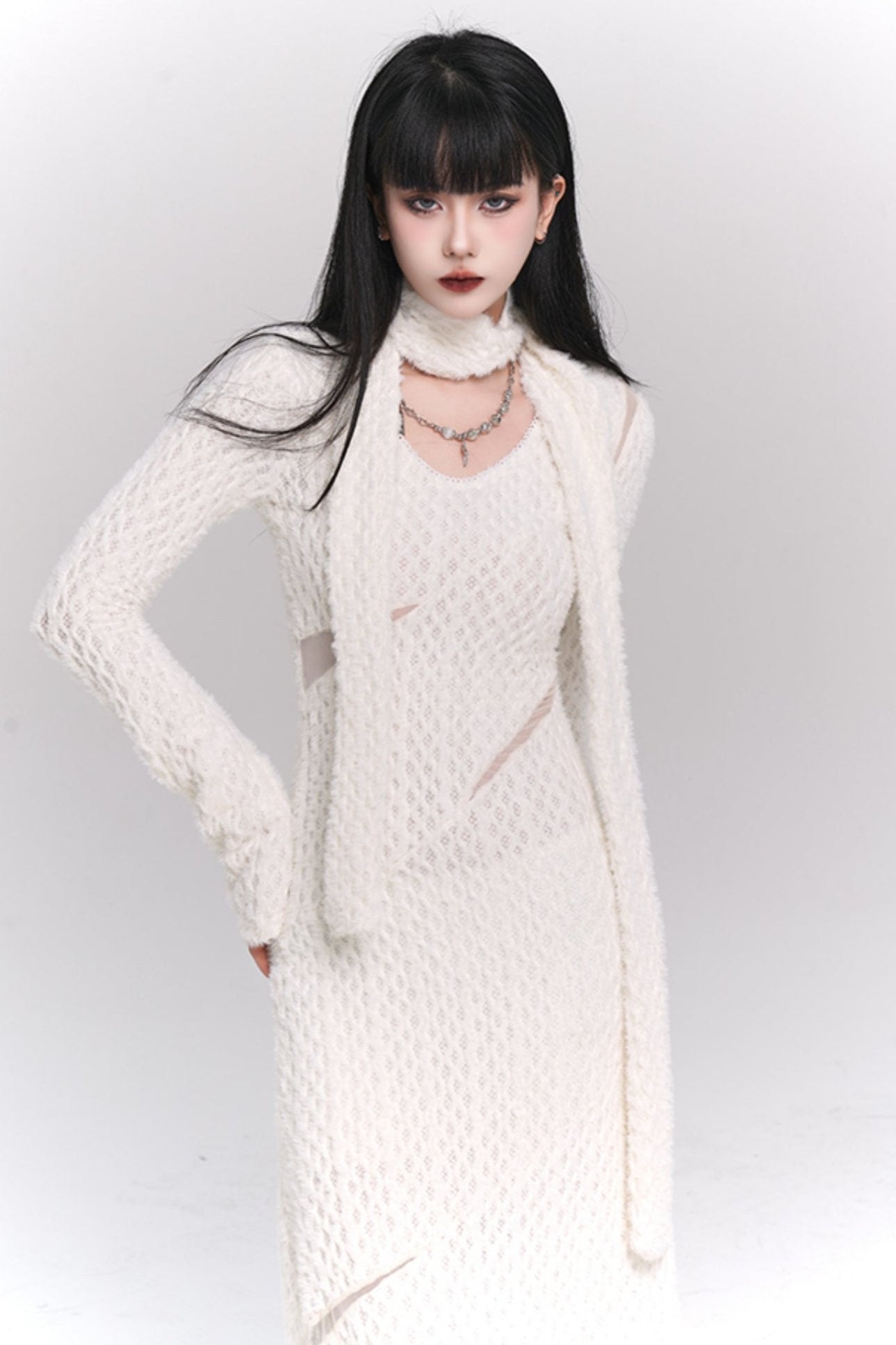 Ghost Girl White Long-sleeved Dress Autumn and Winter Hot Girls Pure Lust Style, High-end Wear, Korean Atmosphere, Early Autumn