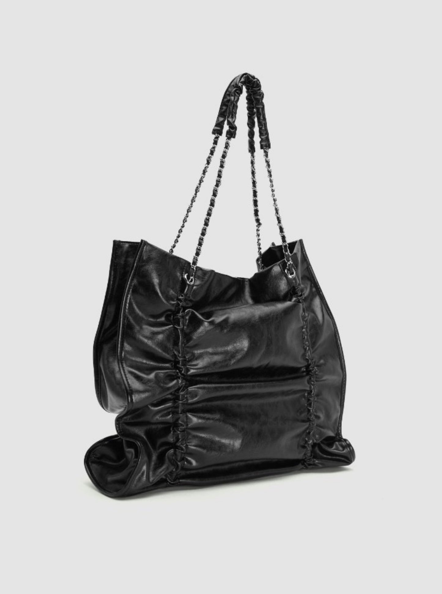 Oil Wax Skin Pleated Shoulder Bag