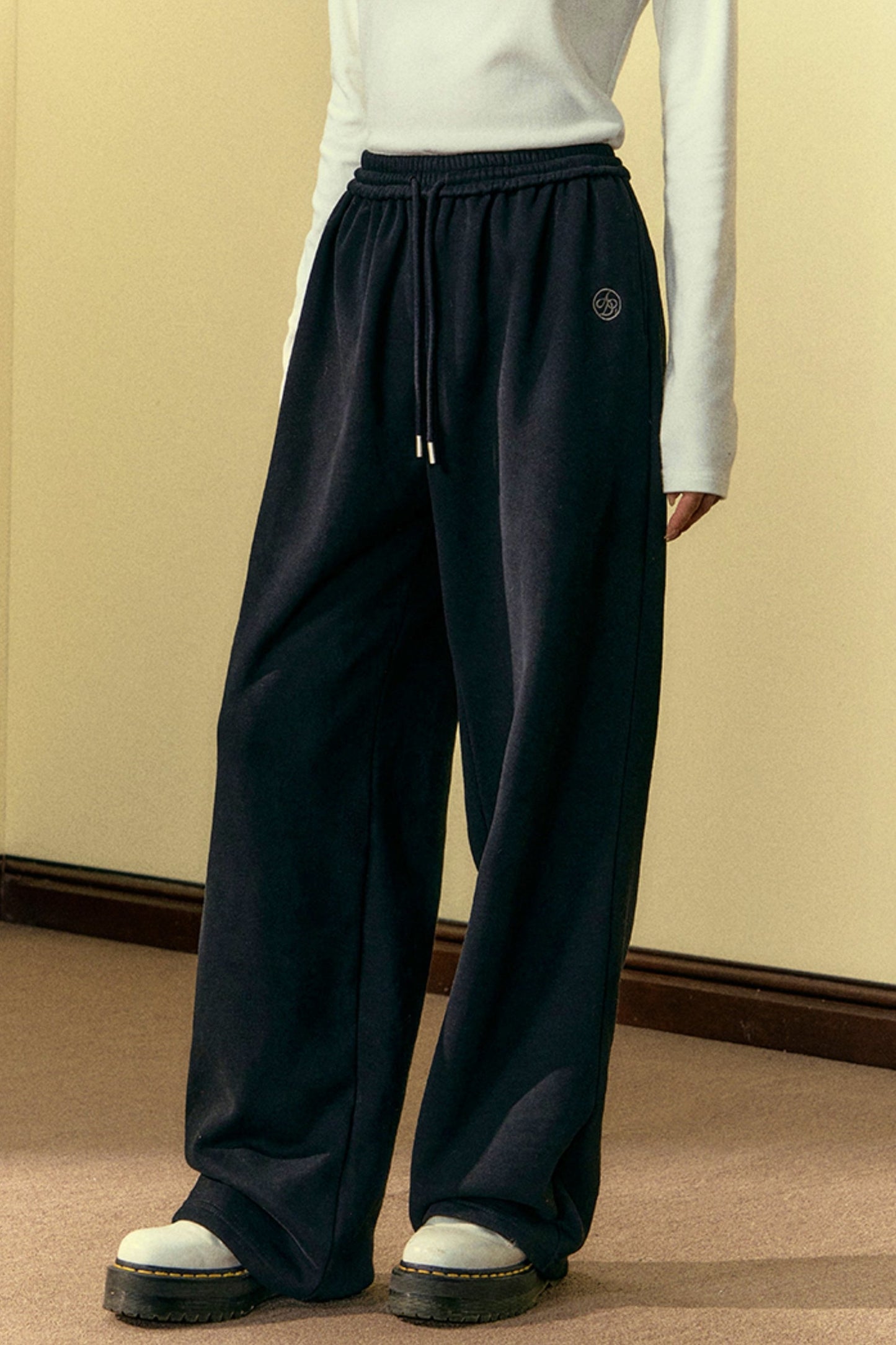 Casual Straight-Leg Sweatpants