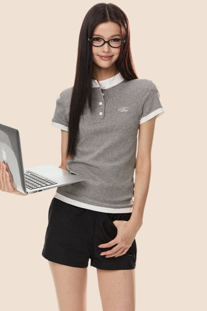 EZEK 아메리칸 레트로 페이크 투피스 그레이 반팔 티셔츠 여성 여름 신상 슬림 심플하고 다재다능한 대비 톱 