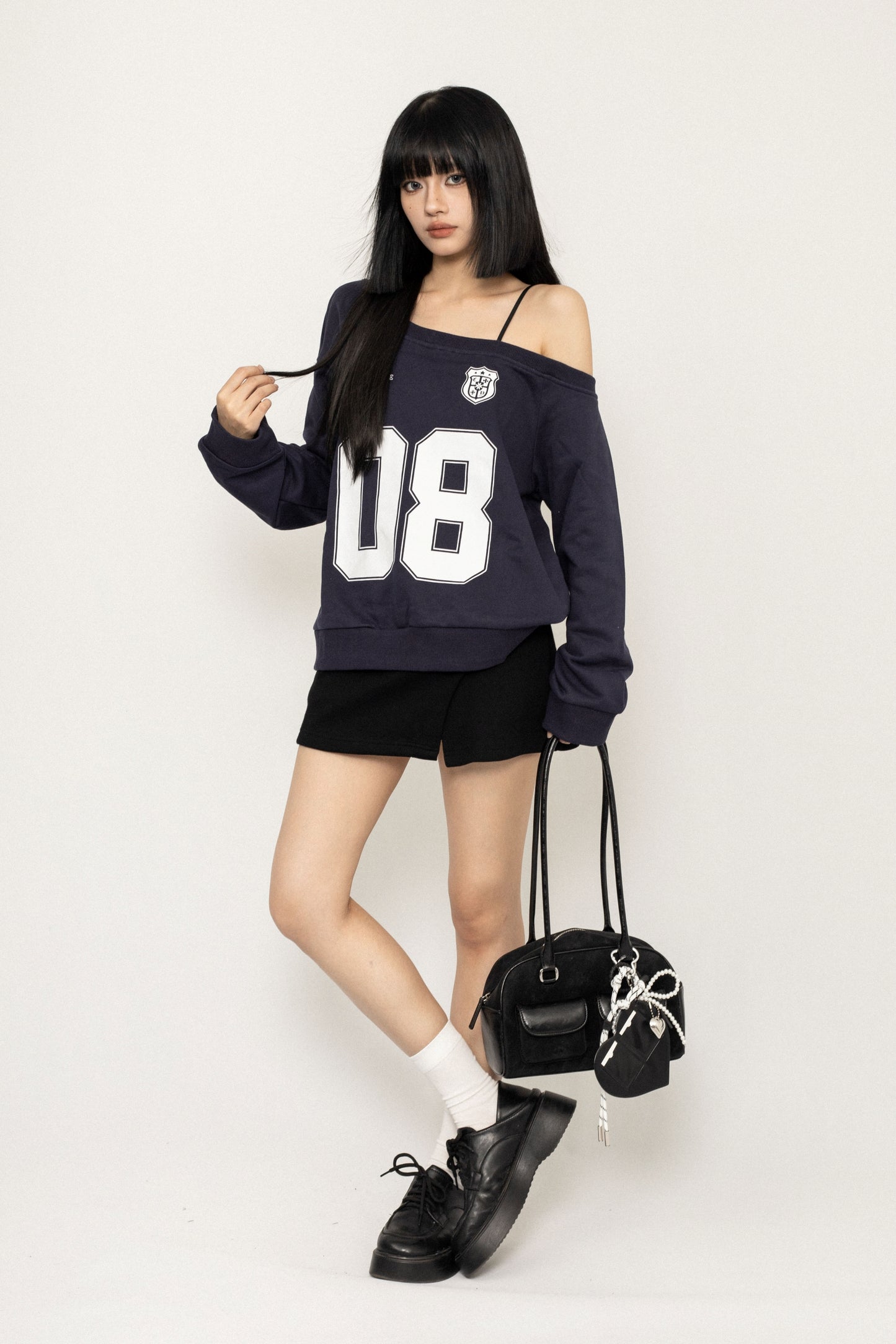 Retro Off-Shoulder Alphabet Sweatshirt