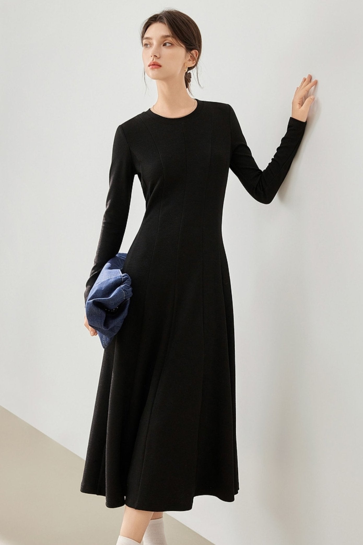 Round Neck Knitted Long Sleeve Dress