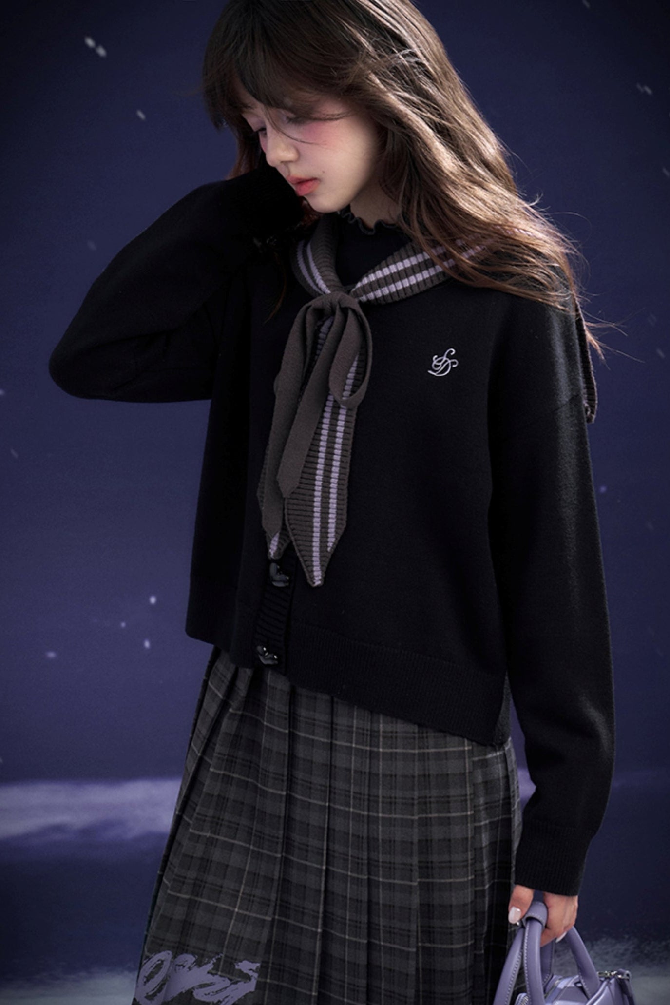 Sweetheart Navy Neck Loose Winter Cardigan