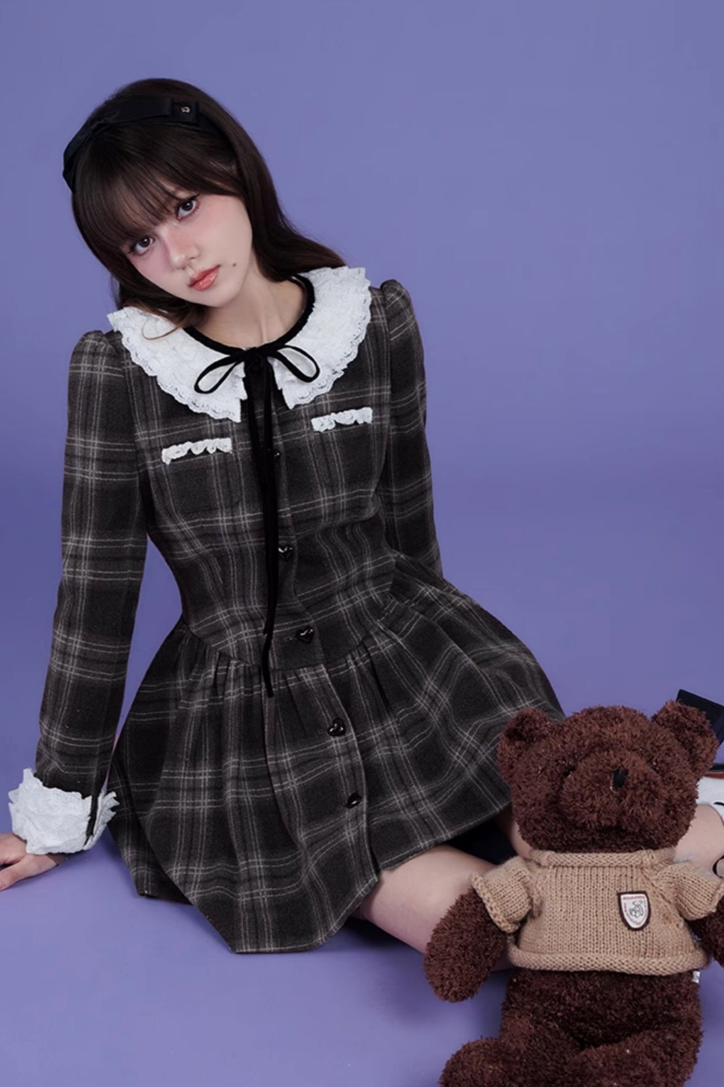 Robe à manches longues en tweed à col en dentelle parfumée