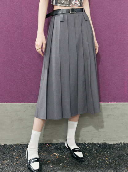Thin-Look Pleated Gray Skirt