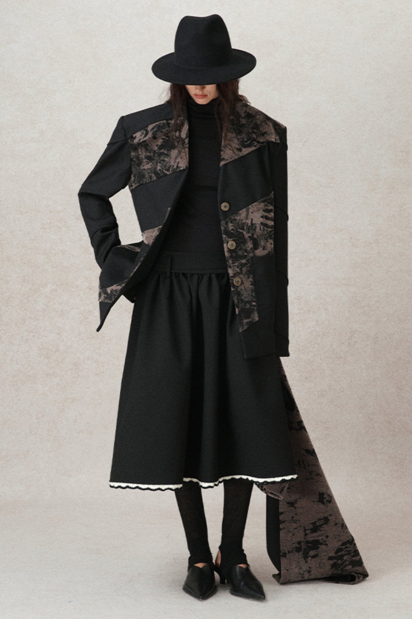 Kontrastierende Häkel-A-Linien-Puff-Rock 