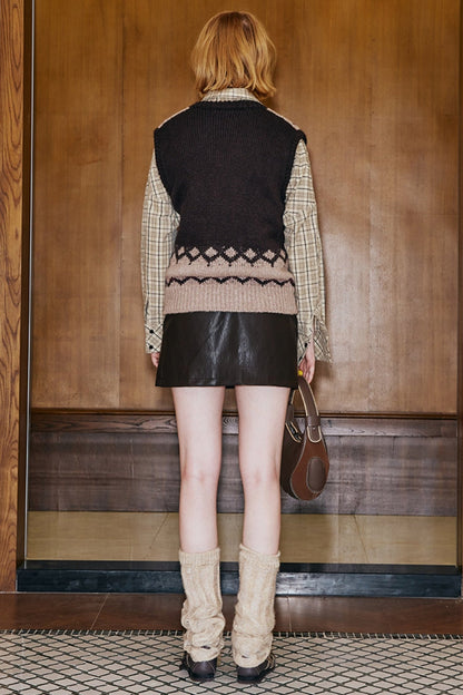 Fair Isle Puppy Jacquard Knit Vest