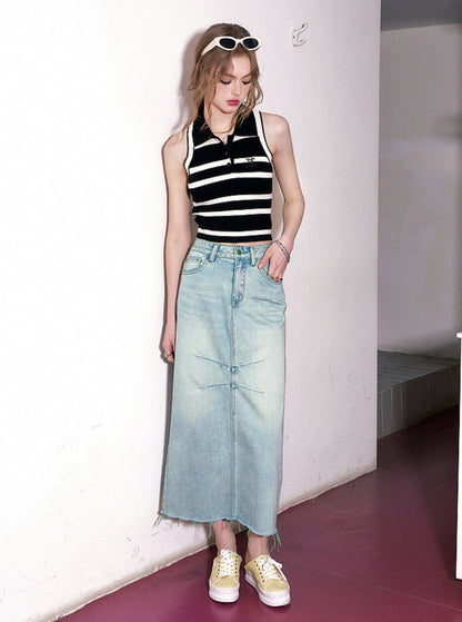 Raw Hem Crotch Covering Denim Skirt