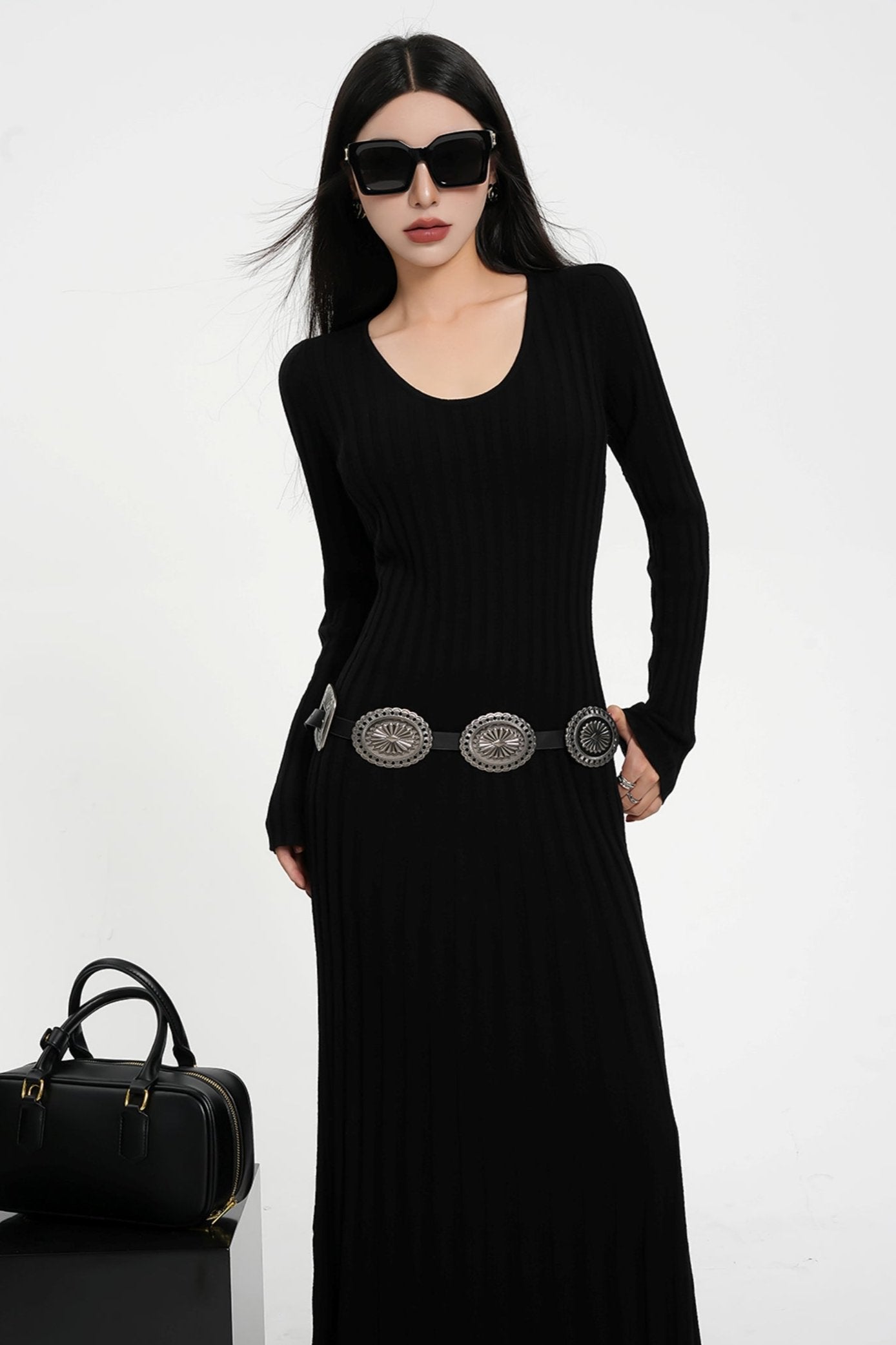 Black Slim Fit Knitted Woolen Dress