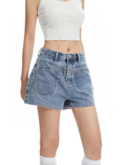 Raw-Edged Denim Shorts Pants