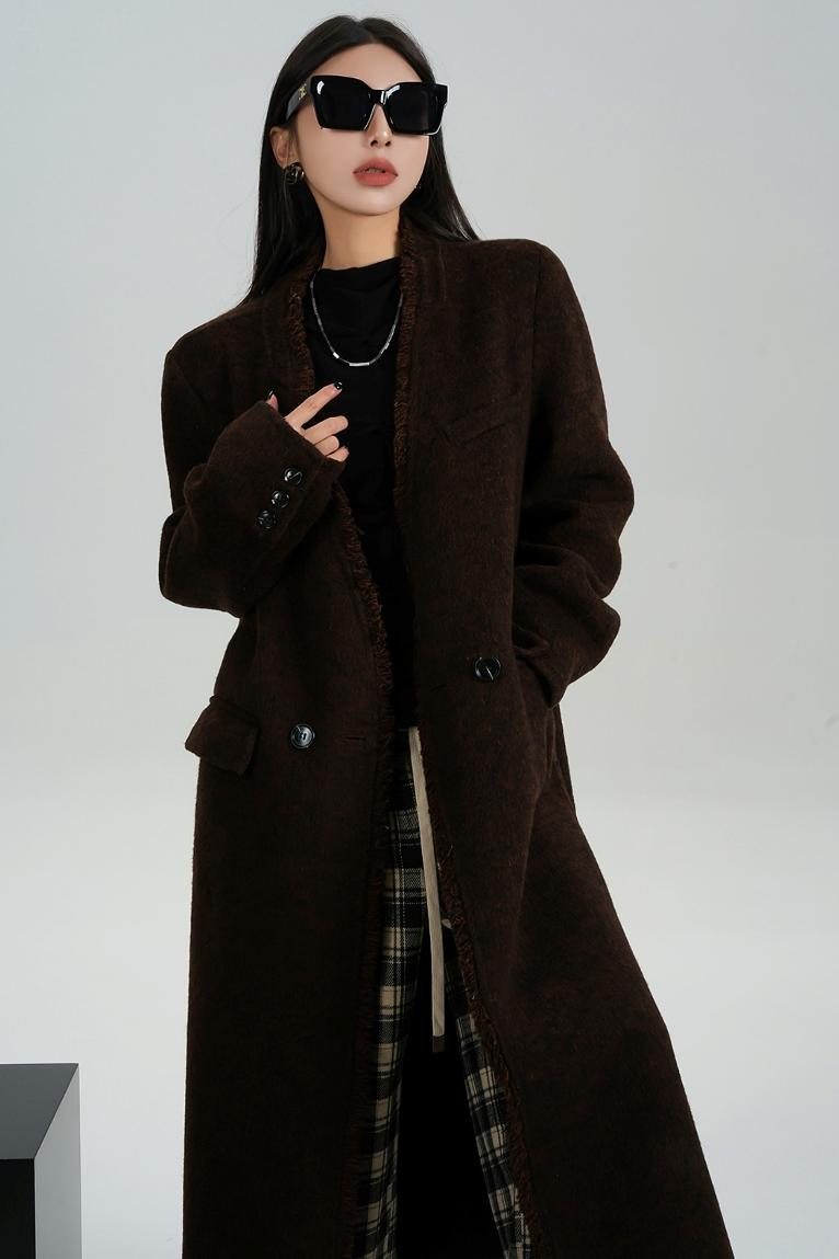 High-Quality Caramel Wool V-Neck Coat