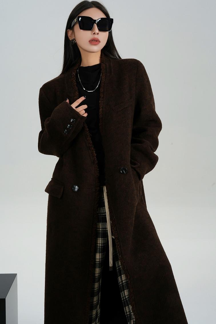 High-Quality Caramel Wool V-Neck Coat