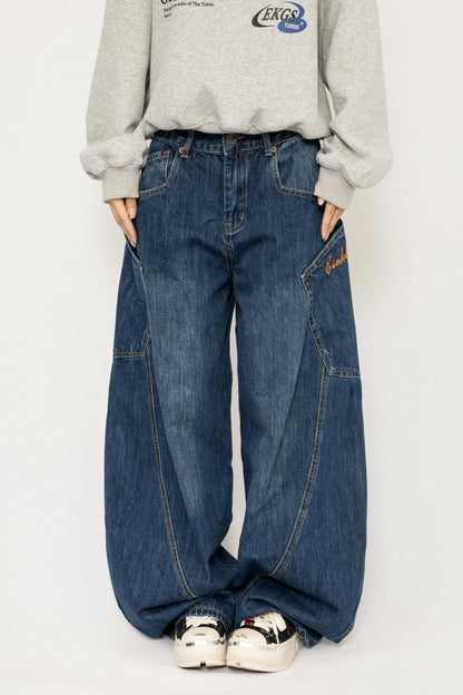 Retro Casual Loose Leg Jeans