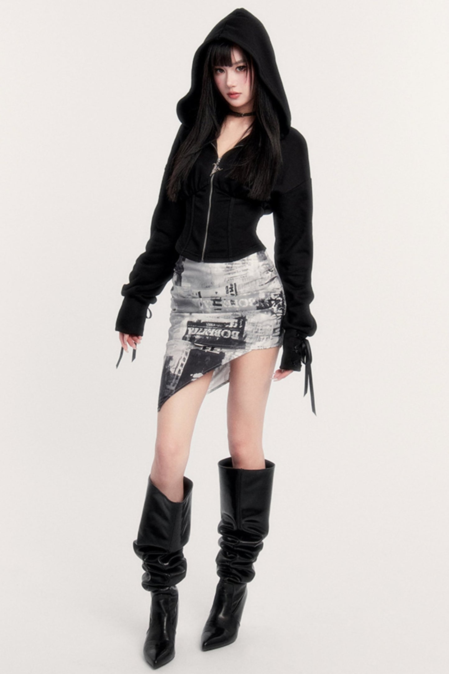 Dark Street Lace Skinny Pullover Top