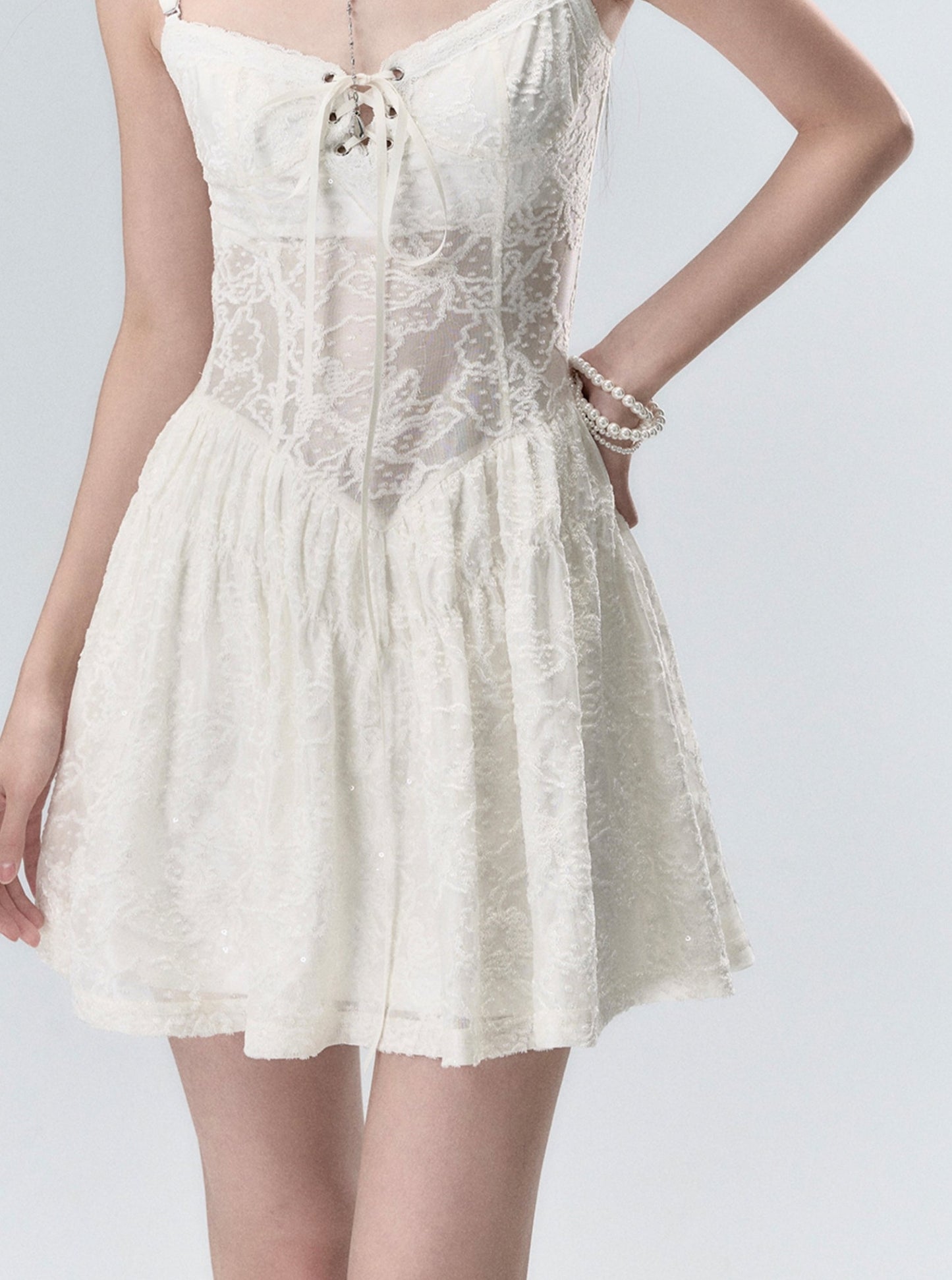 Midi-Ausschnitt Weißes Kleidchen
