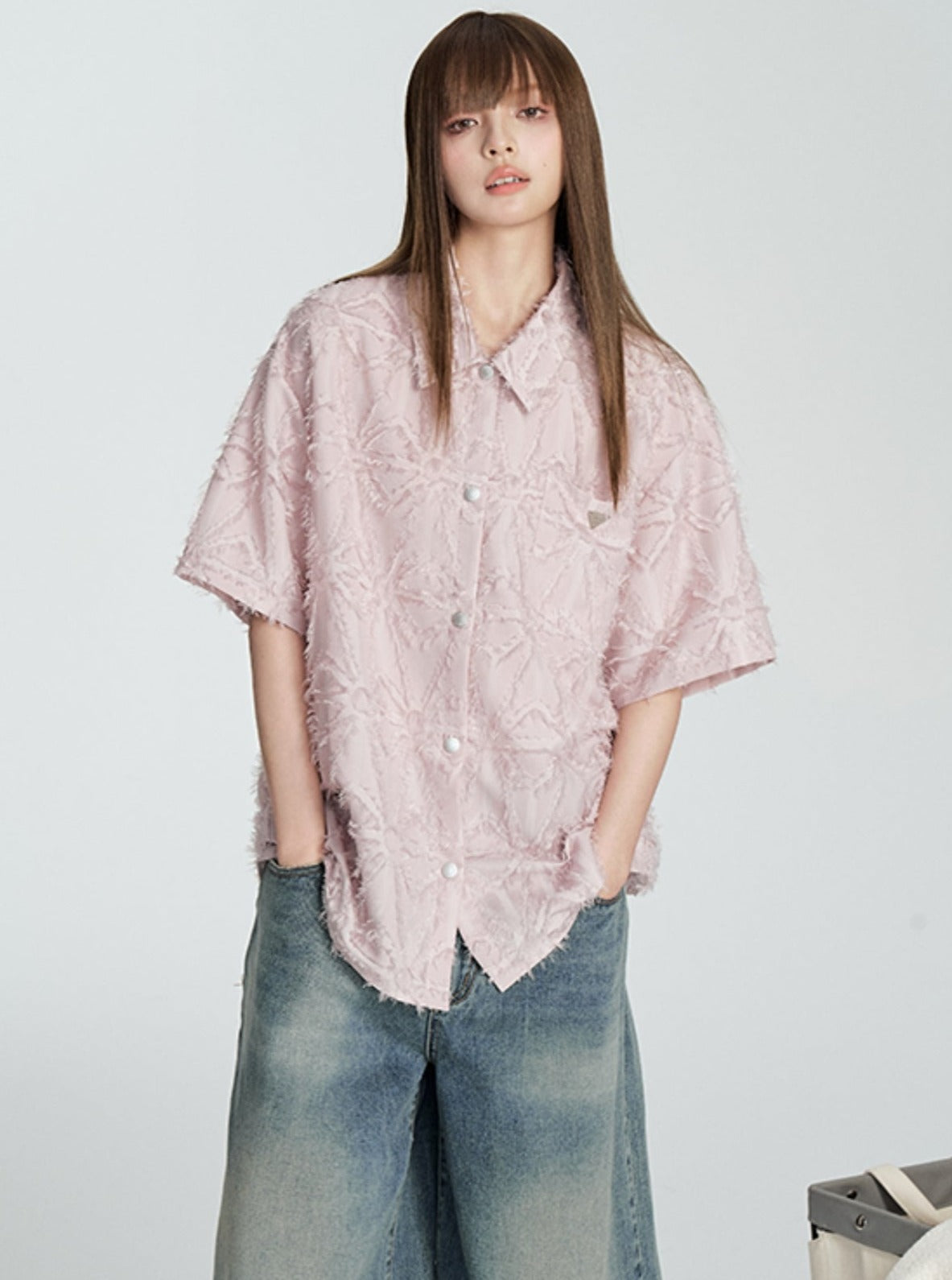 Metal Label Short-Sleeved Shirt