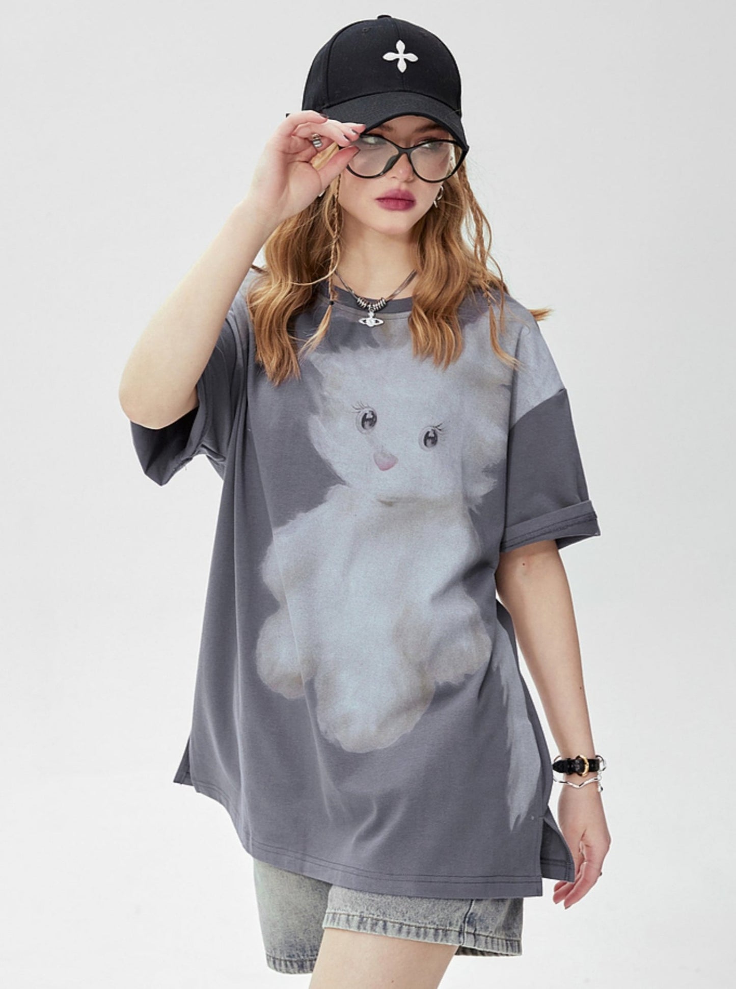 Bunny Print Slim Shoulder T-Shirt