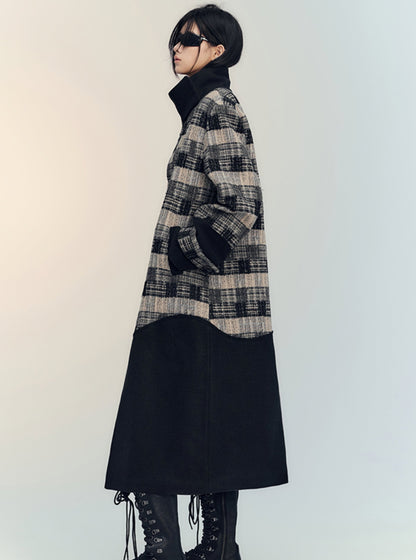 Irregular checked silhouette tweed coat