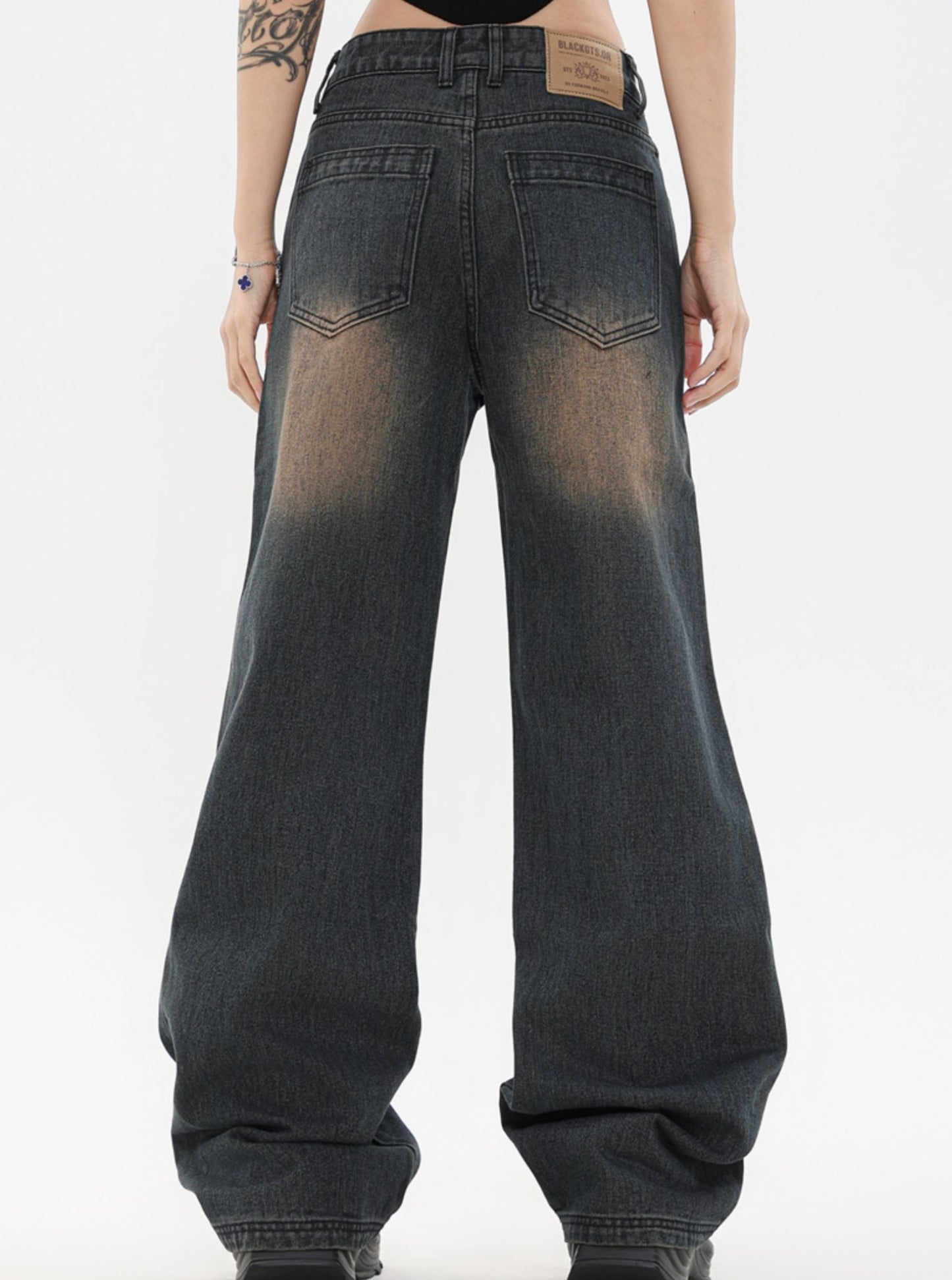 Vintage Wash Distressed Hose mit weitem Bein