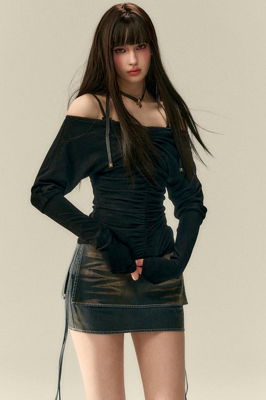 Design Pleated One Shoulder Long Sleeve Top