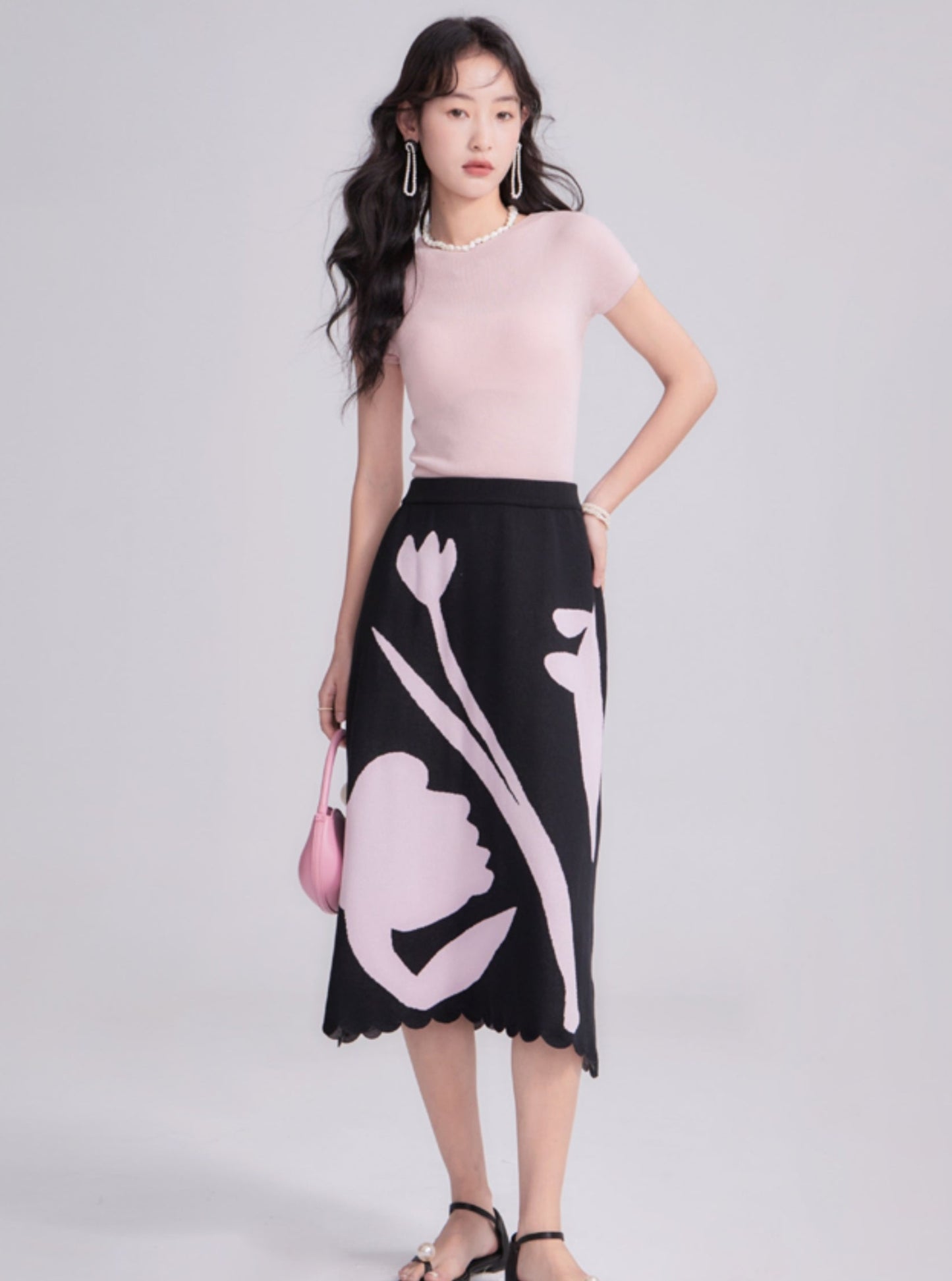 Pinky Tulip Short Sleeve Knit T-Shirt Skirt Set
