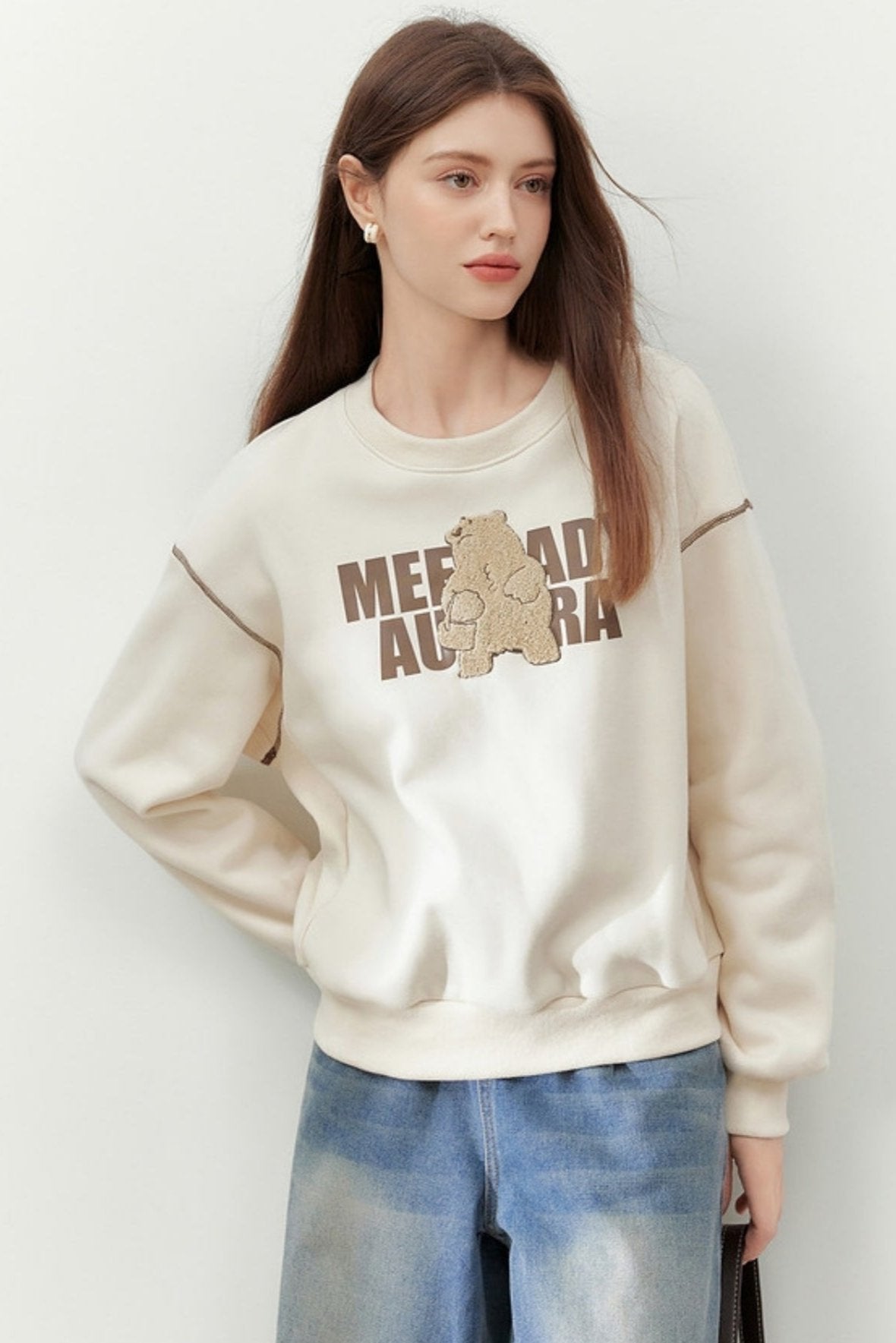 Alphabet Cartoon Bear Warm Velvet Sweatshirt