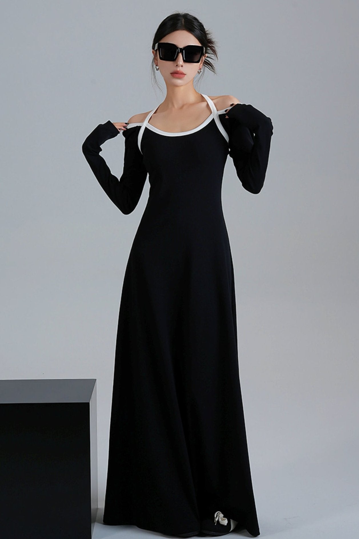 Original Black Slim Fit Midi Dress