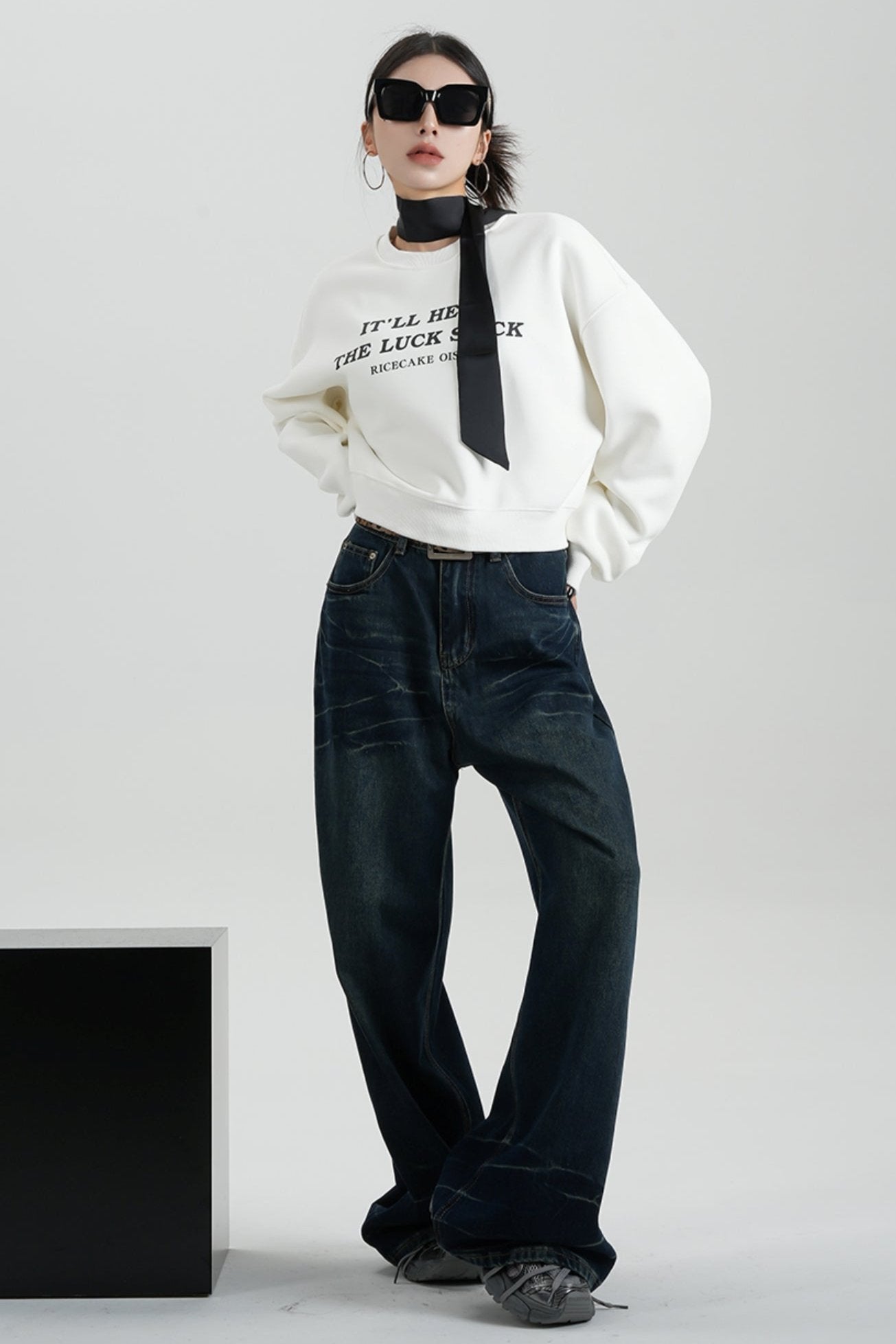 Alphabet Cropped Fleece Crew Neck Sweatshirt