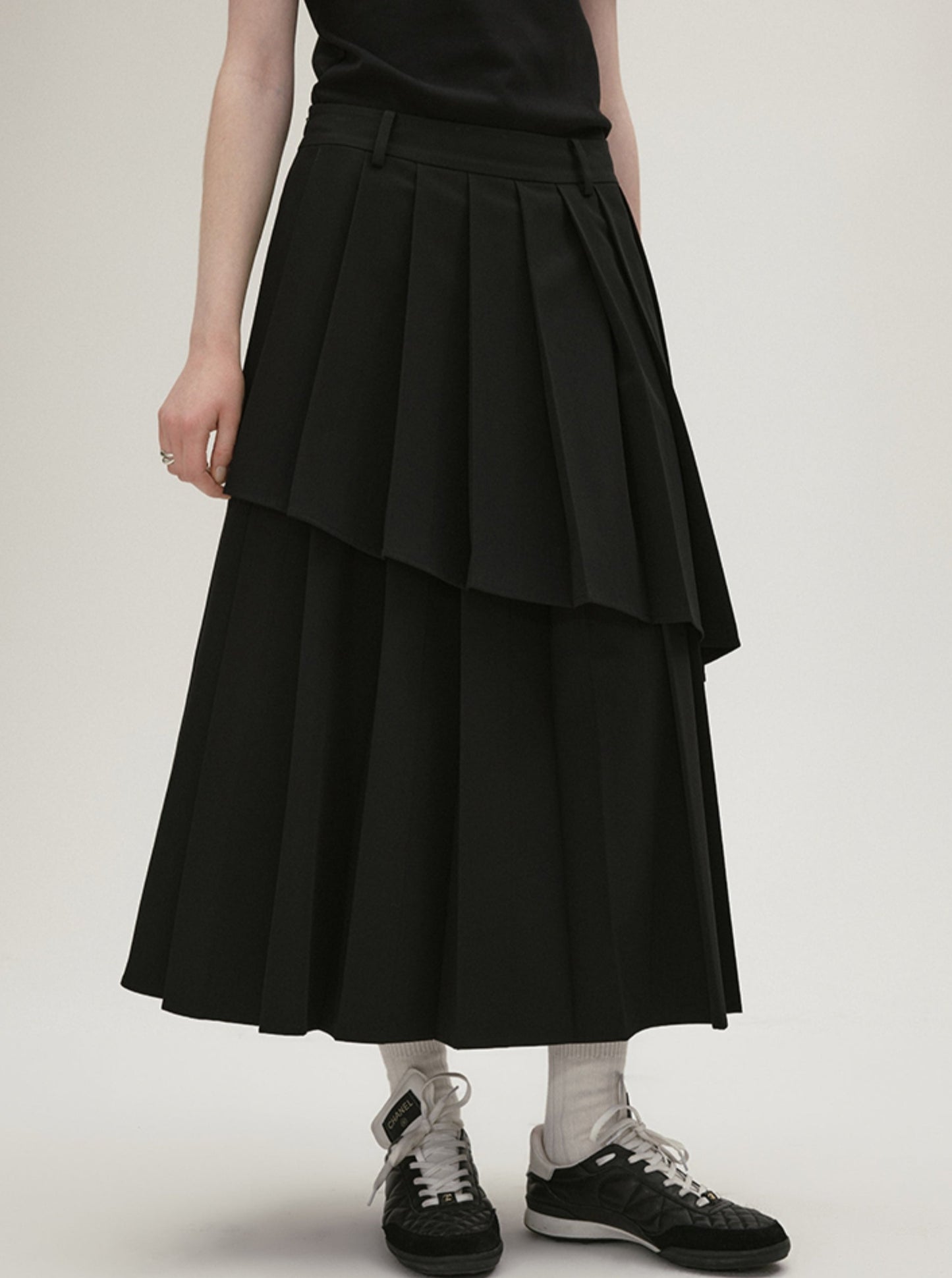 Mid-High Waisted Double Pleat Skirt