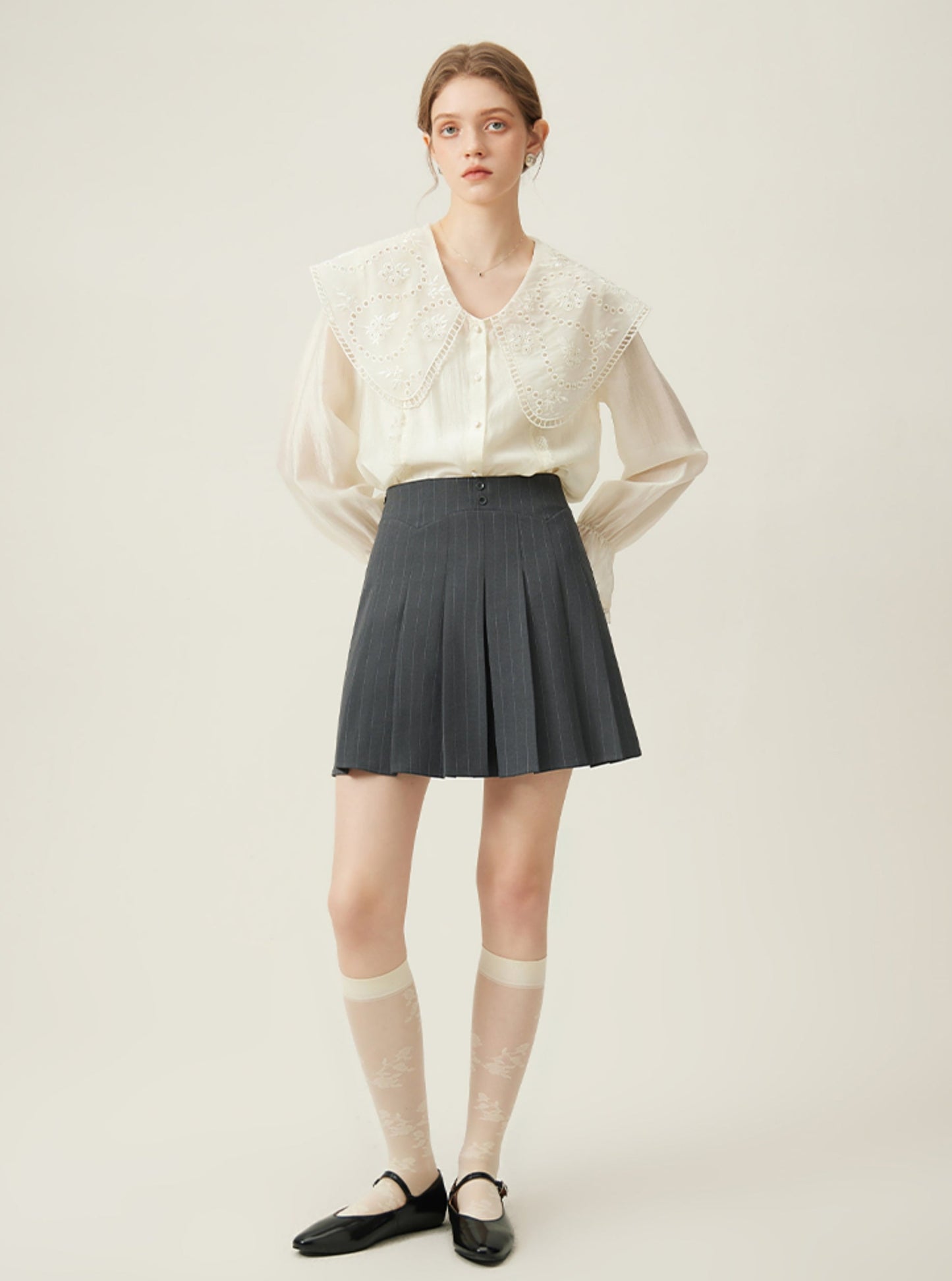 Tencel Doll Collar Court Shirt