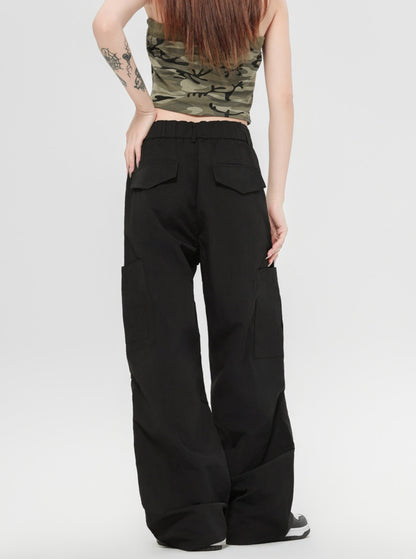 Wide-Leg Multi-Pocket Cargo Pants