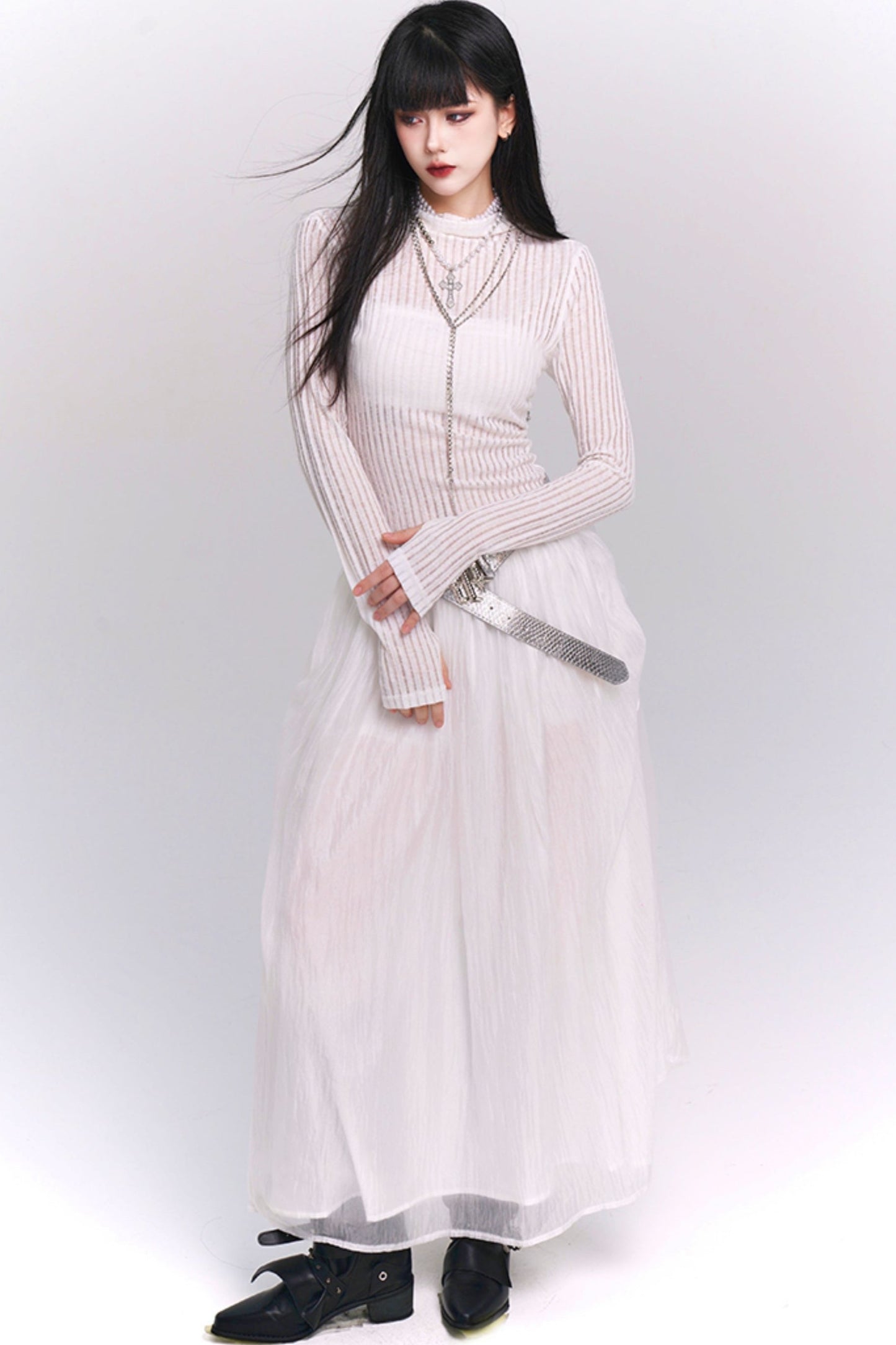 White Long-Sleeve Moonlight Dress