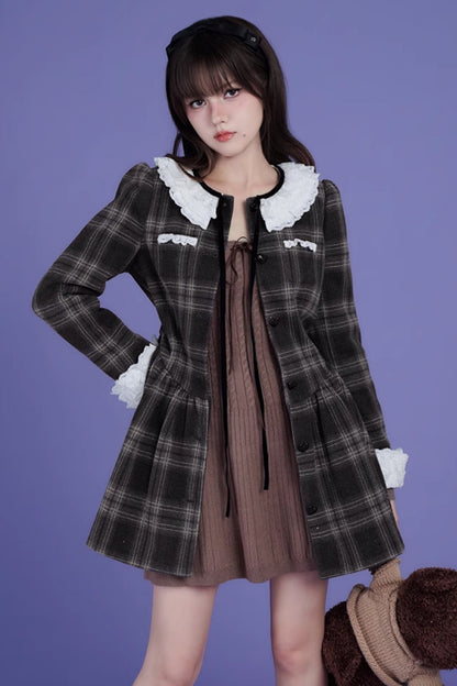 Robe à manches longues en tweed à col en dentelle parfumée