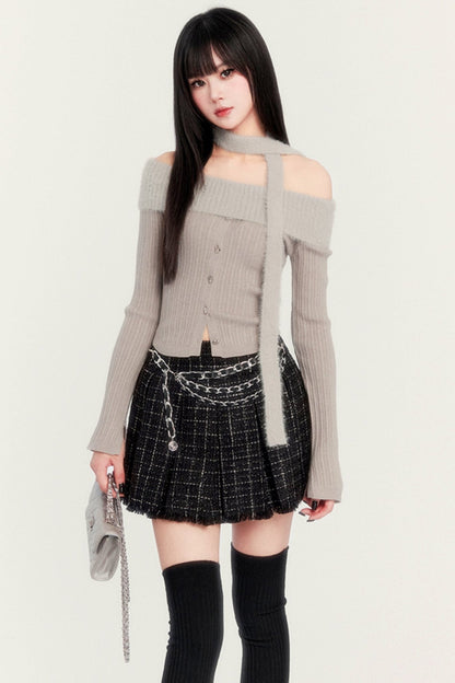 Short Rose Shirt & Pleated Skirt Set-Up