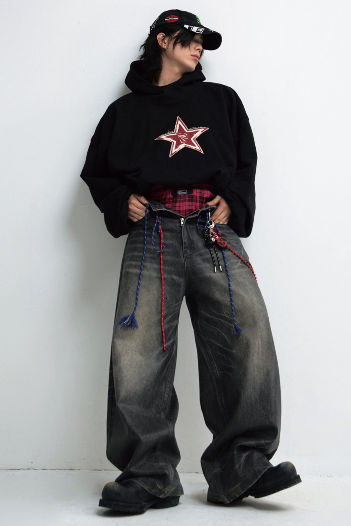 Loose Black Star Embroidered Hoodie Top