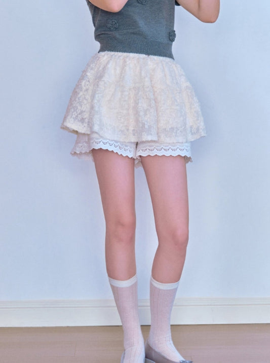 White Lace Short Pants Skirt