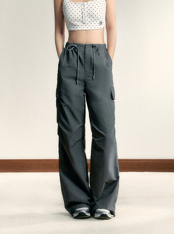 Pleated High-Waist Cargo Pants