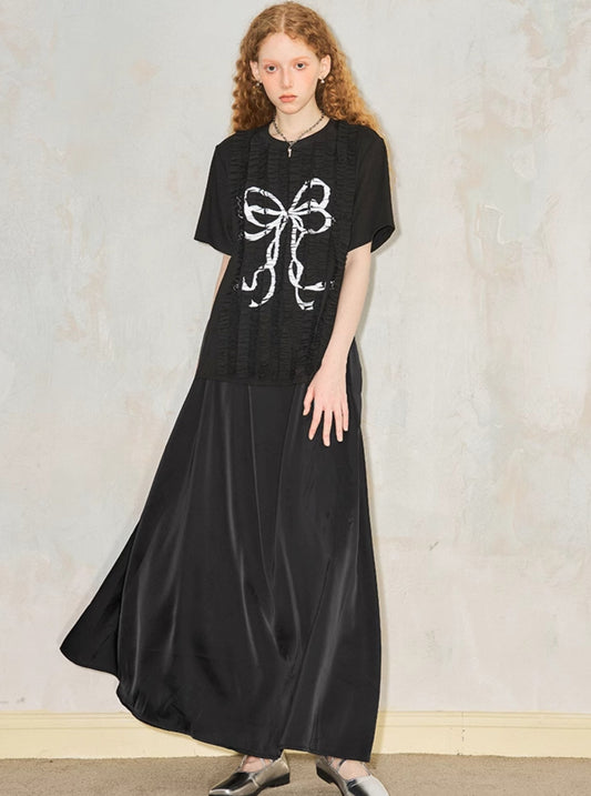 Dekonstruiertes Maxi-T-Shirt-Kleid mit Druck