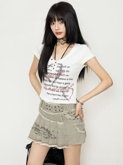 OCTTFLAB Sweet Cool Light Asian Style Slim Crop Top T-Shirt Women's Small Man Short V-Neck Design Trendy