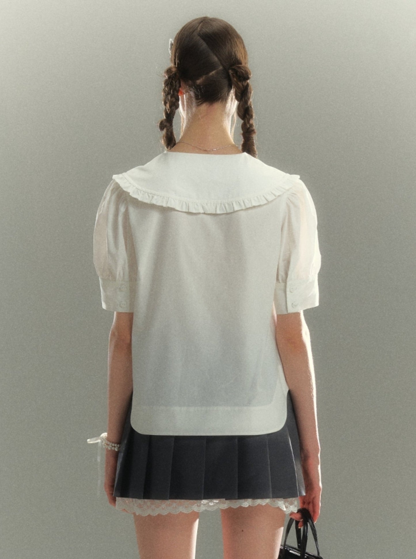 White Fungus Trim Doll Collar Shirt